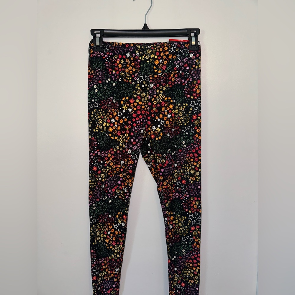 NOBO No Boundaries floral stretchy yoga pants size small.